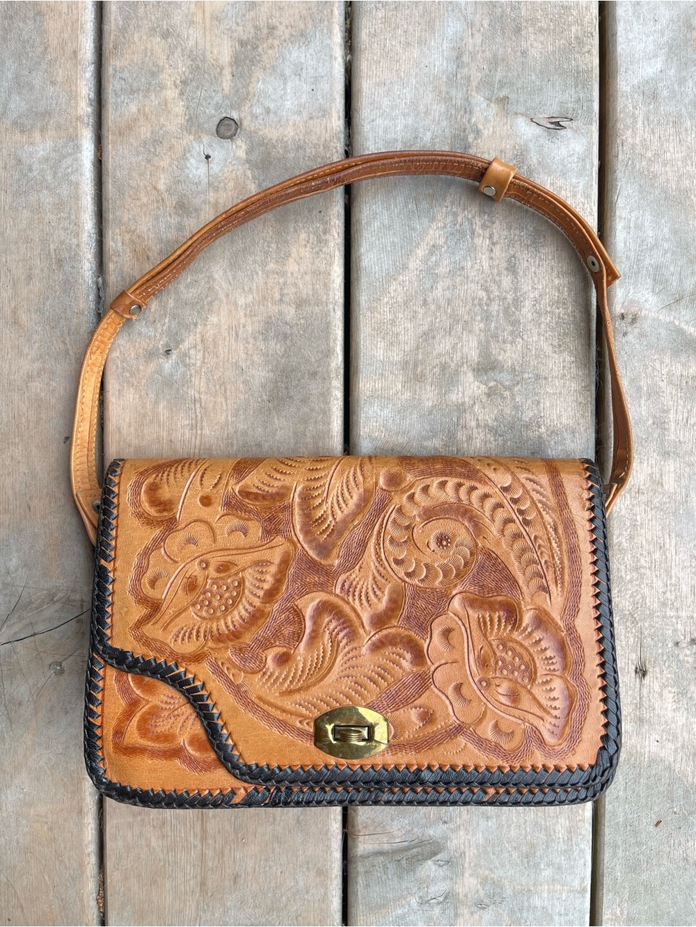 VINTAGE Tooled Stamped Leather Western Purse